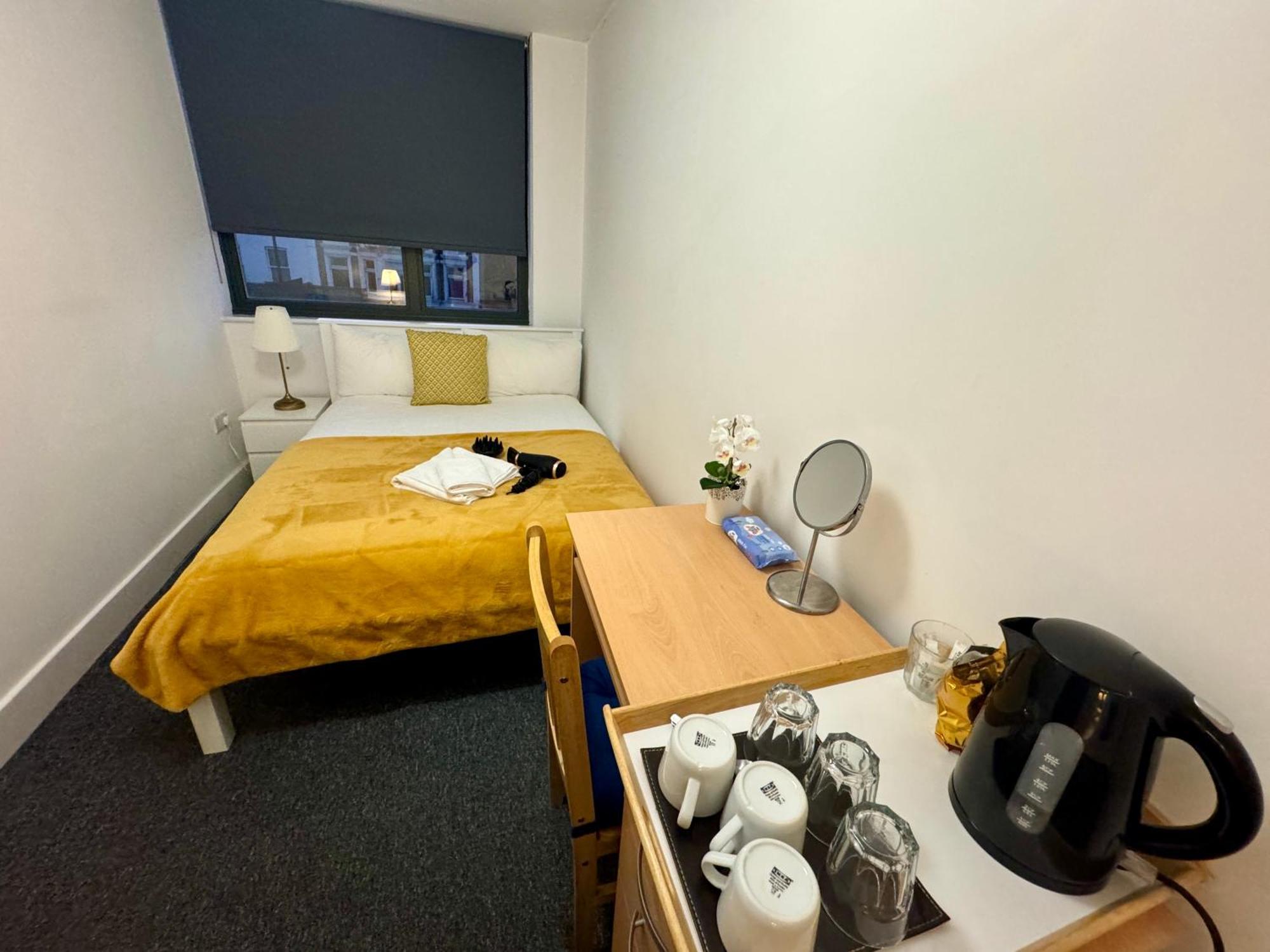 Cosmopolitan Comfort Private Bedrooms In Euston 106 Londen Buitenkant foto