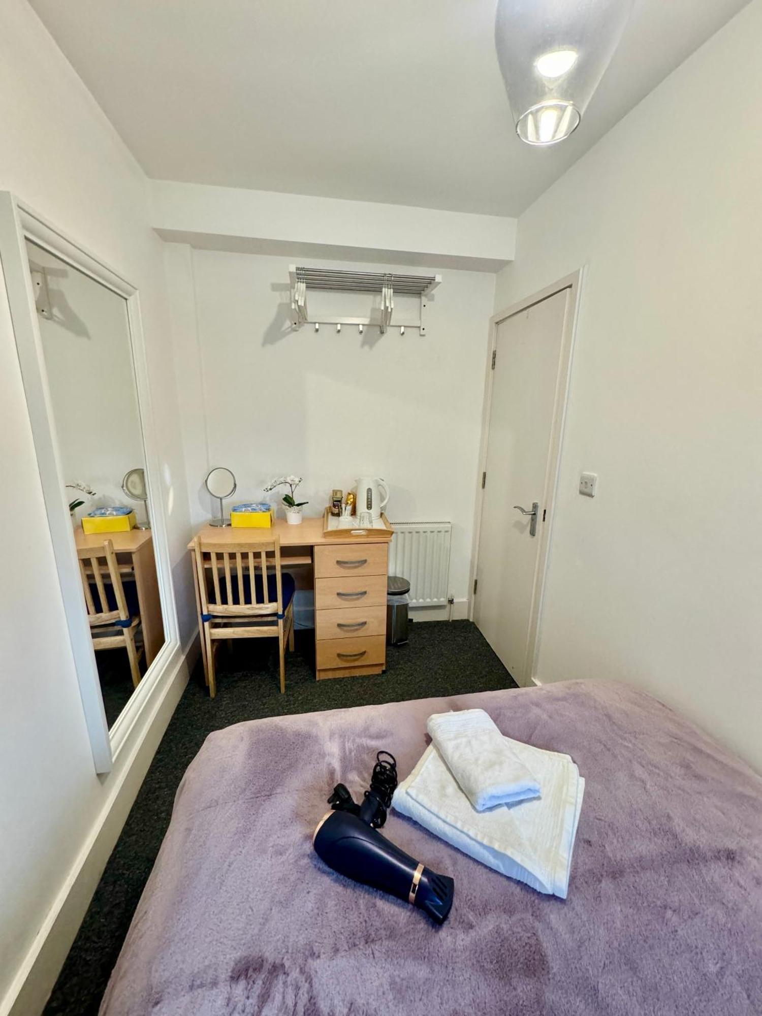 Cosmopolitan Comfort Private Bedrooms In Euston 106 Londen Buitenkant foto