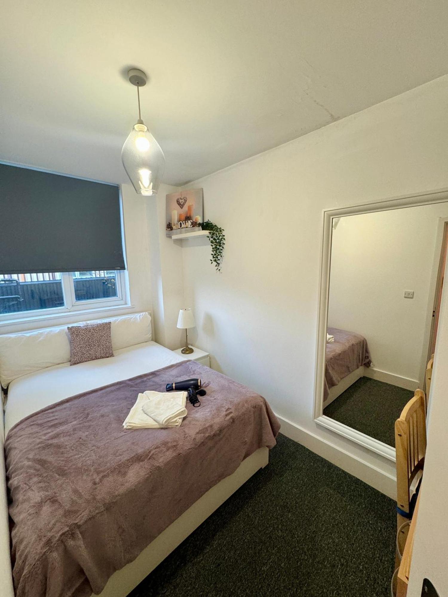 Cosmopolitan Comfort Private Bedrooms In Euston 106 Londen Buitenkant foto