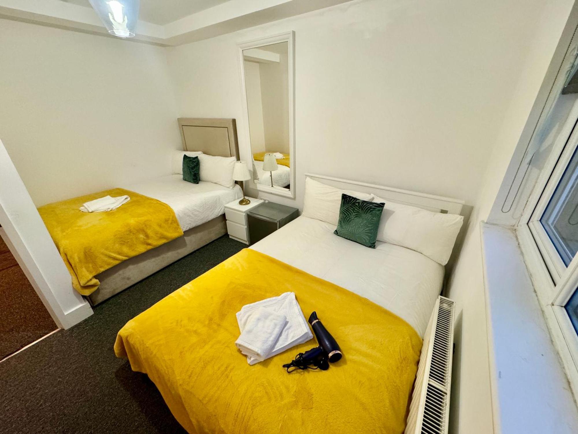 Cosmopolitan Comfort Private Bedrooms In Euston 106 Londen Buitenkant foto
